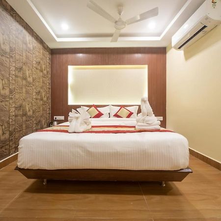 Hotel Rich Inn Chennai Exterior photo